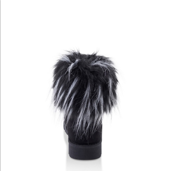 New Glam Faux Fur Collar Booties - Picture 3 of 4